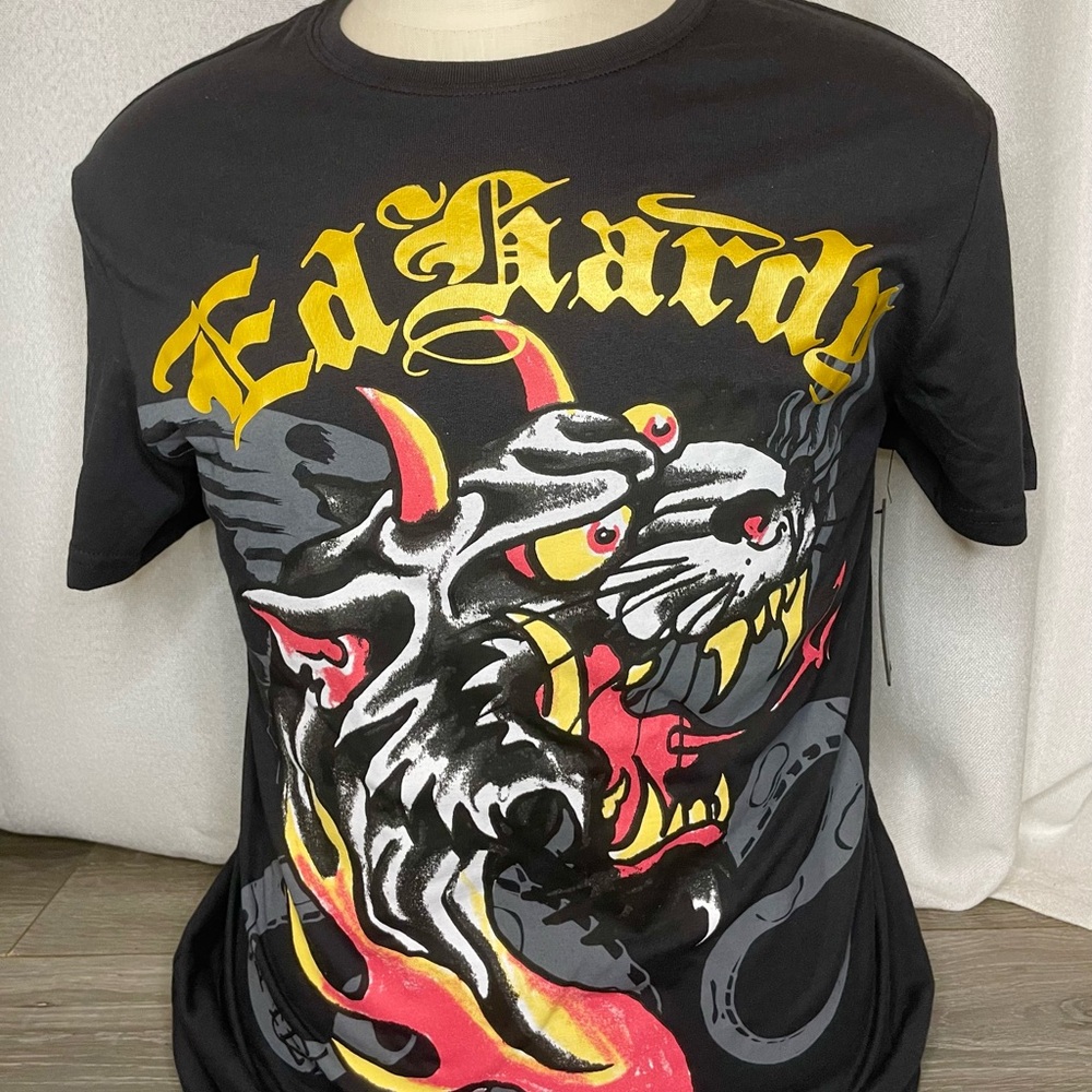 NWT Ed Hardy Black Men’s Tiger Tee - SIZE M